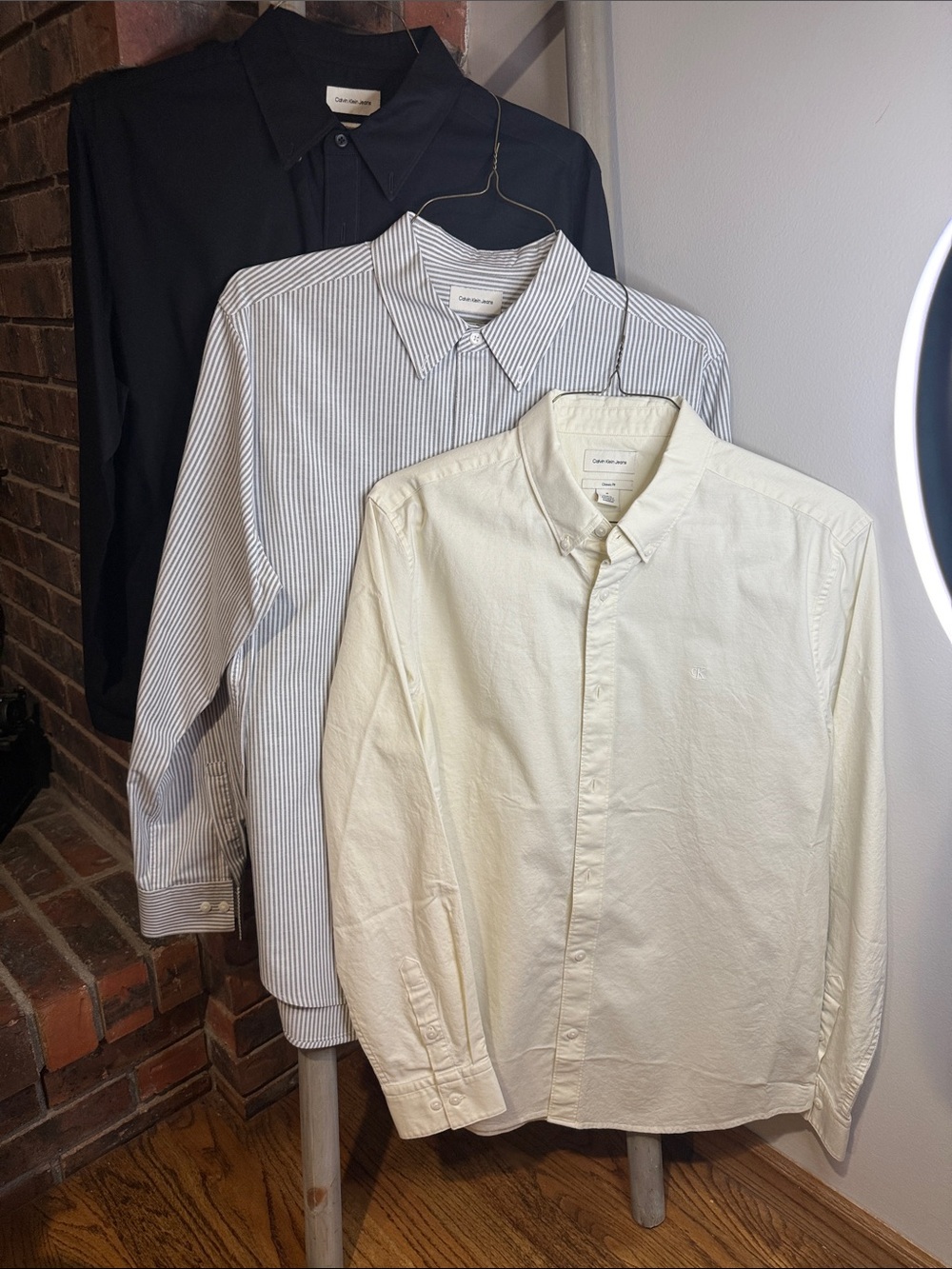 Bundle of 3 Calvin Klein Jeans Men’s Classic Fit Button-Down Shirts Size Medium